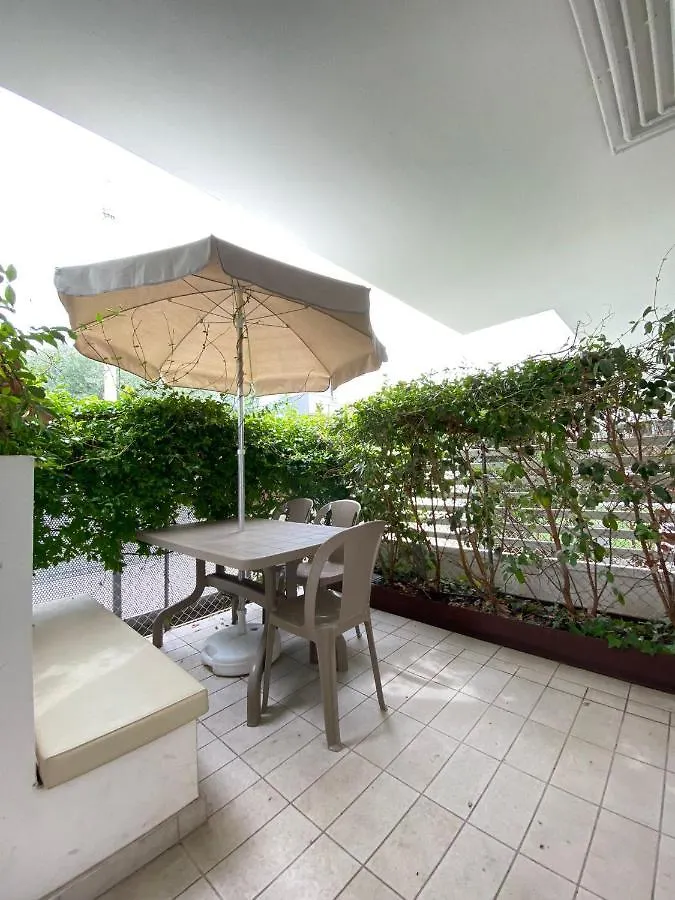 Piano Terra Con Corte Via Pilo - Abissinia Apartment Riccione