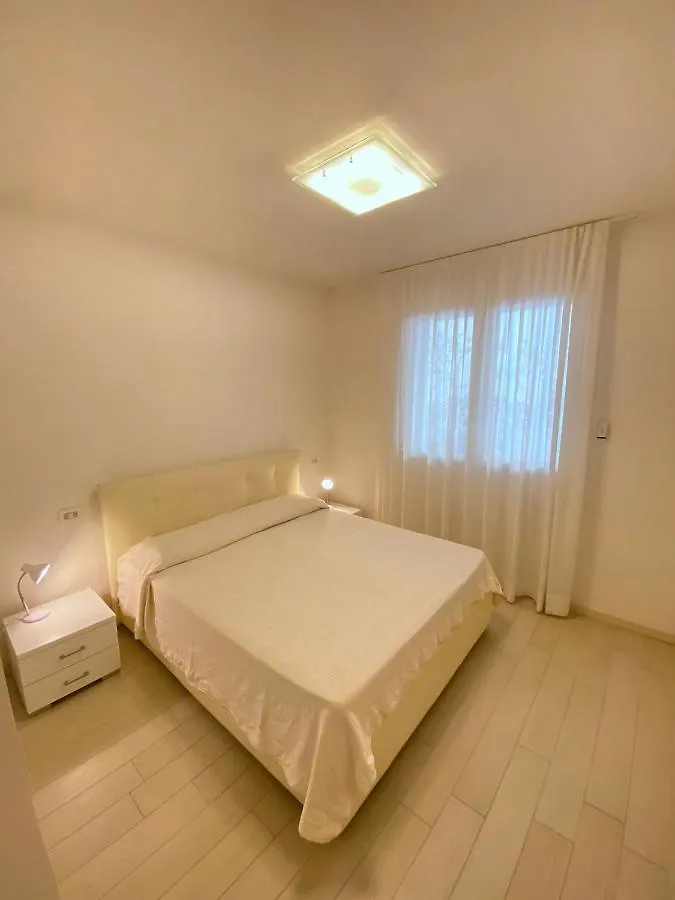 Piano Terra Con Corte Via Pilo - Abissinia Apartment Riccione Italy
